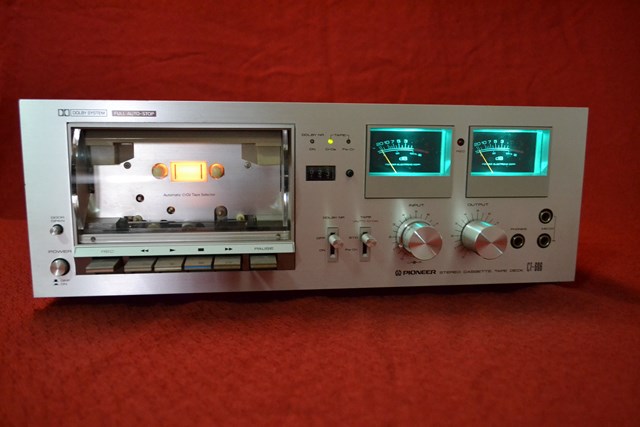 Pioneer ct-606 (1978-79) vaha 7,5kg Rozmery: 420 x 151 x 323,5 mm